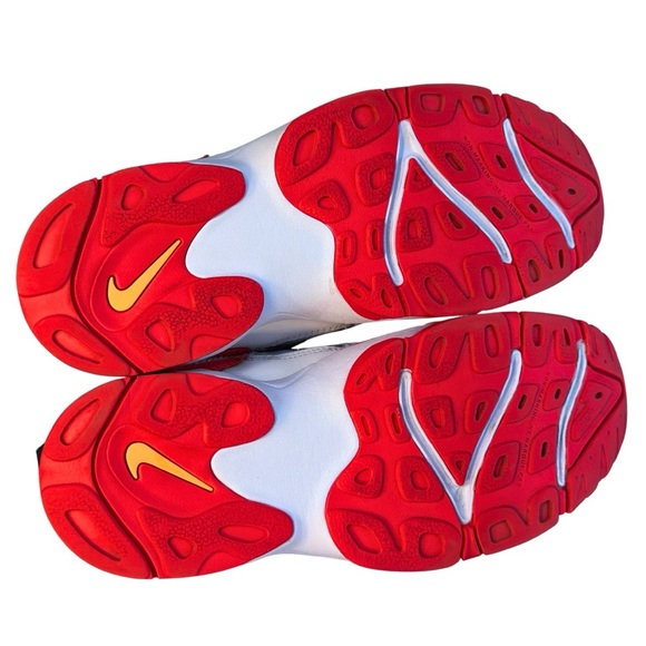 EUC Nike Air Max Speed Turf in Red Orbit Kid sz 5 Laces Velcro White - Picture 6 of 11